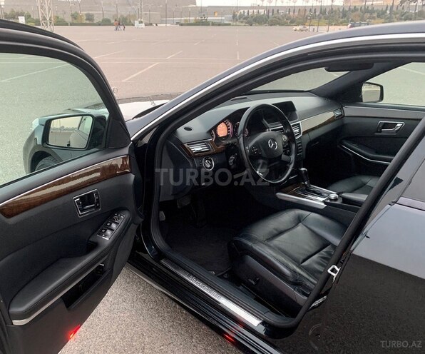 Mercedes E 220 2011, 248,000 km - 2.2 l - Bakı