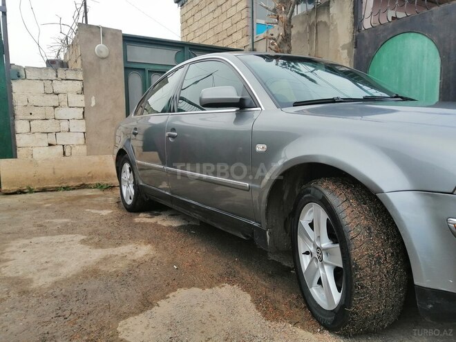 Volkswagen Passat 2003, 350,000 km - 1.8 l - Bakı