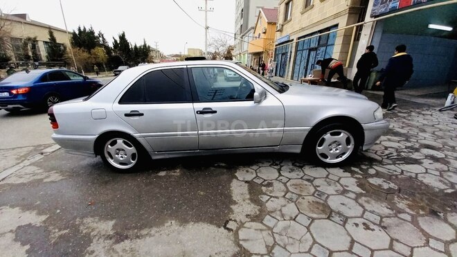 Mercedes C 230 1996, 353,992 km - 2.3 l - Bakı