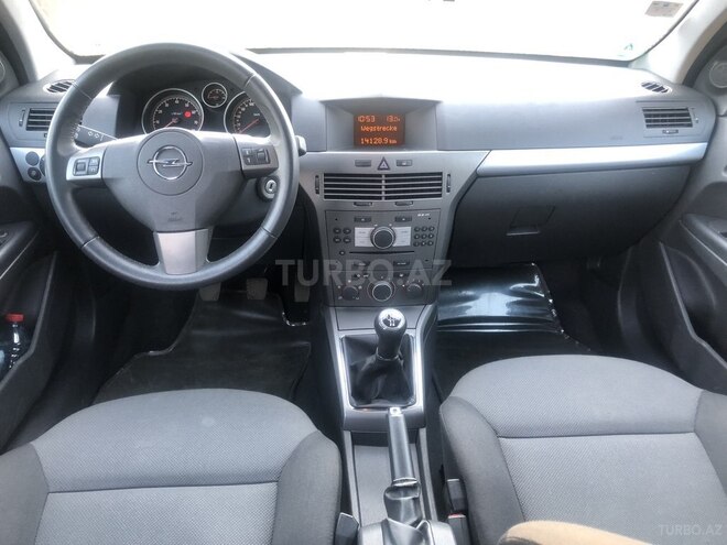 Opel Astra 2006, 142,000 km - 1.4 l - Lənkəran