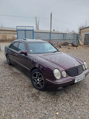 Mercedes E 270 2001, 343,184 km - 2.7 l - İmişli