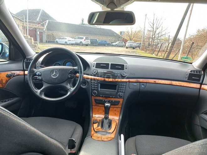 Mercedes E 220 2007, 264,012 km - 2.2 l - Bakı