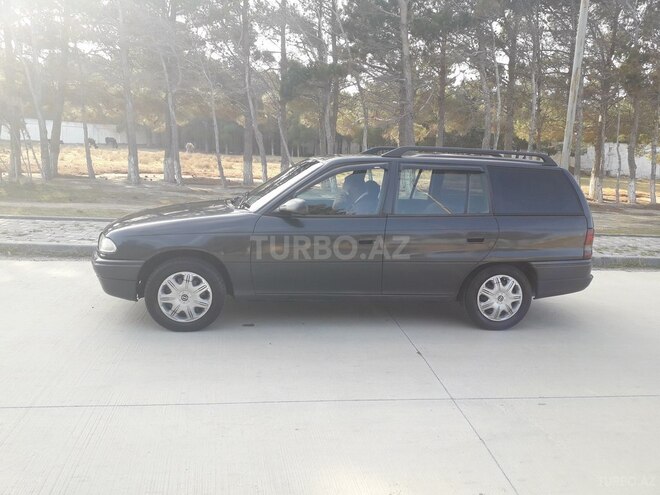 Opel Astra 1992, 296,485 km - 1.7 l - Sumqayıt