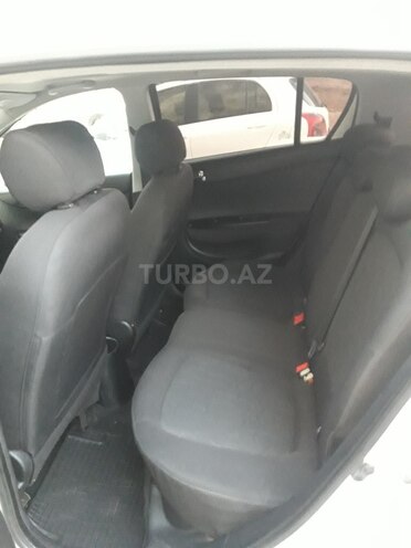 Hyundai i20 2011, 65,800 km - 1.4 l - Bakı