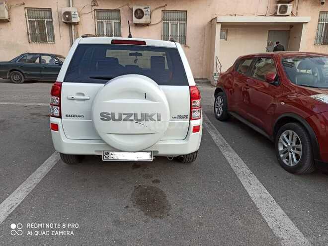 Suzuki Grand Vitara 2008, 190,000 km - 2.0 l - Bakı