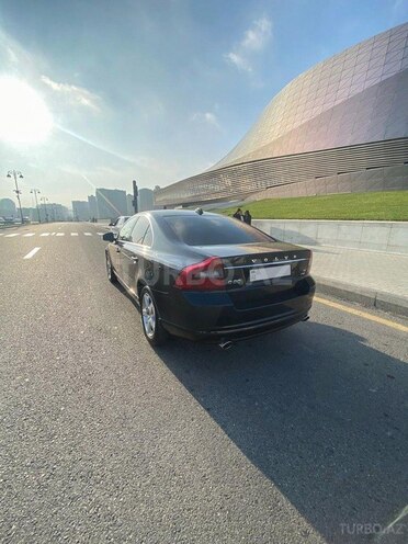 Volvo S80 2008, 240,000 km - 3.2 л - Bakı