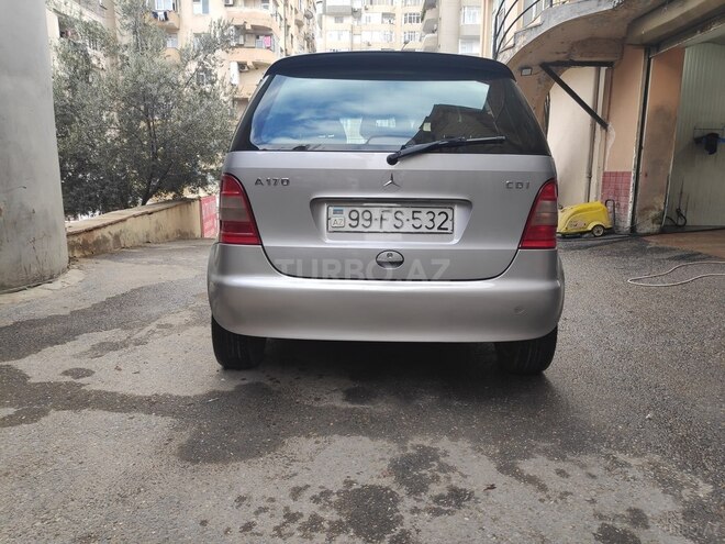 Mercedes A 170 2001, 298,000 km - 1.7 л - Bakı
