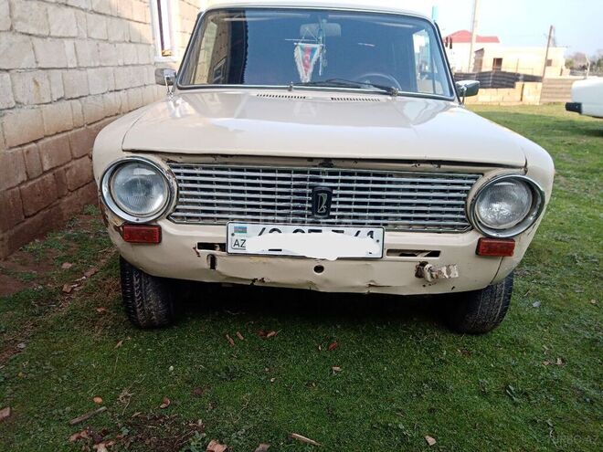 LADA (VAZ) 21011 1975, 133,000 km - 1.3 l - Lənkəran