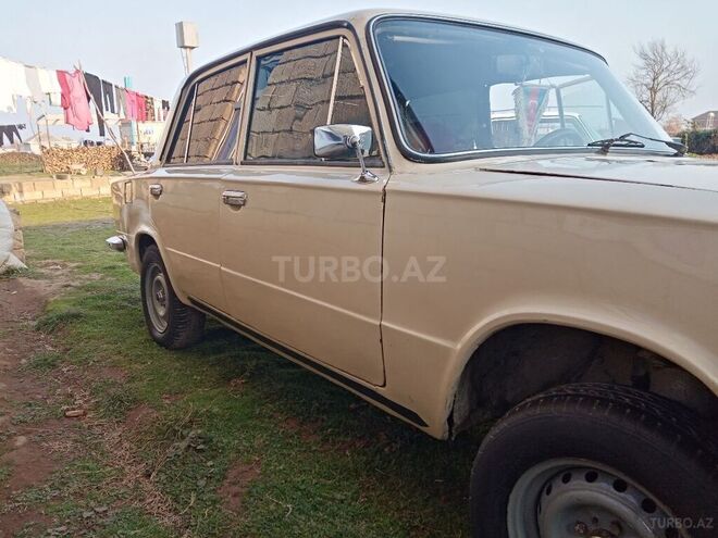 LADA (VAZ) 21011 1975, 133,000 km - 1.3 l - Lənkəran