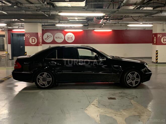 Mercedes E 320 2004, 280,000 km - 3.2 l - Füzuli