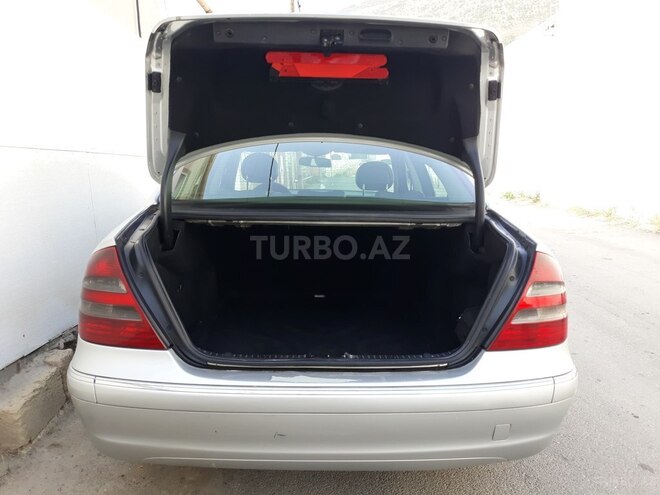 Mercedes E 220 2005, 350,000 km - 2.2 l - Bakı