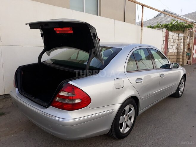 Mercedes E 220 2005, 350,000 km - 2.2 l - Bakı