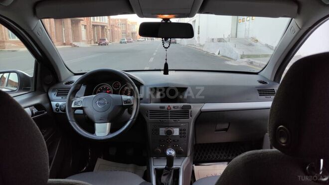 Opel Astra 2005, 239,000 km - 1.4 l - Gəncə