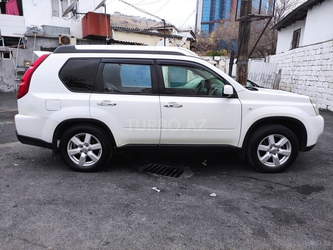 Nissan X-Trail 2009, 245,000 km - 2.5 l - Bakı