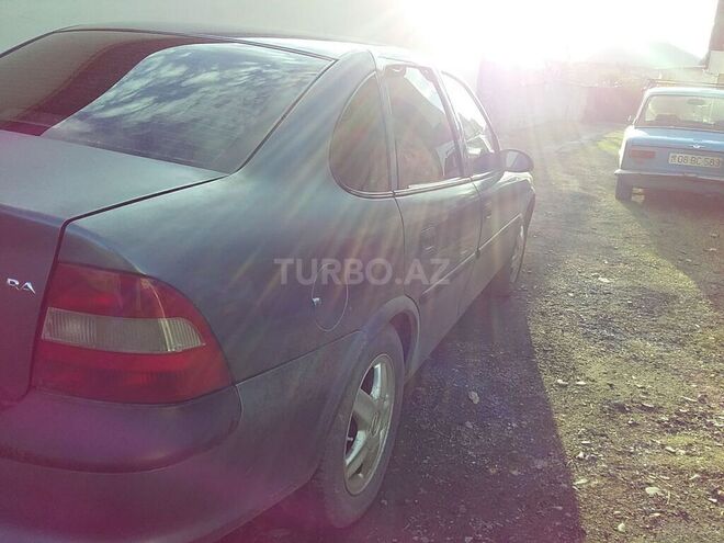 Opel Vectra 2000, 219,464 km - 1.6 л - Zaqatala