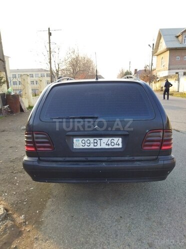 Mercedes E 220 2002, 457,000 km - 2.2 l - Lənkəran