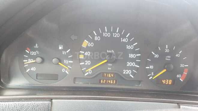 Mercedes E 220 1996, 621,000 km - 2.2 l - Bakı
