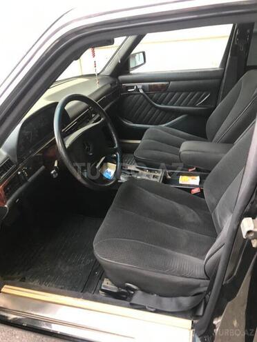 Mercedes  1983, 284,791 km - 5.0 l - Bakı