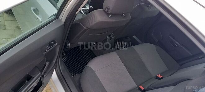 Opel Astra 2010, 136,000 km - 1.3 l - Bakı