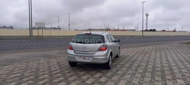Opel Astra 2010, 136,000 km - 1.3 l - Bakı