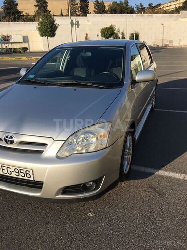 Toyota Corolla 2005, 257,000 km - 1.4 л - Bakı