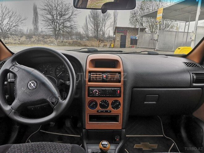 Opel Astra 1998, 280,000 km - 1.6 л - Yevlax