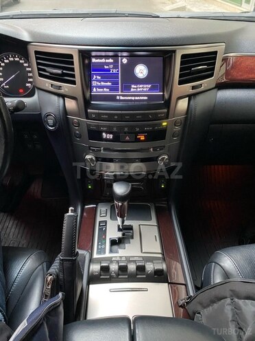 Lexus LX 570 2013, 101,768 km - 5.7 l - Bakı
