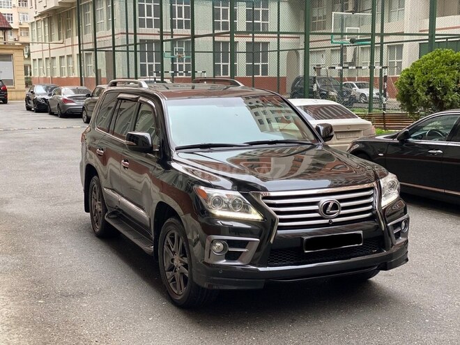 Lexus LX 570 2013, 101,768 km - 5.7 l - Bakı