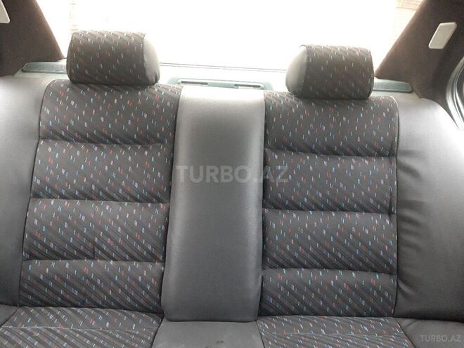 BMW 316 1994, 420,000 km - 1.6 l - Sumqayıt