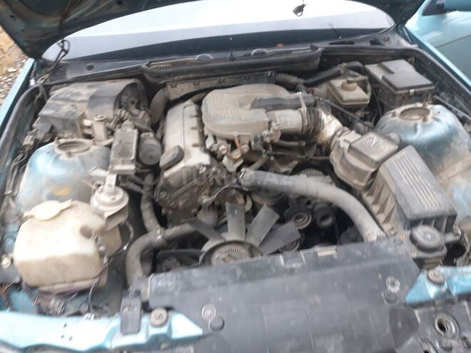 BMW 316 1994, 420,000 km - 1.6 l - Sumqayıt