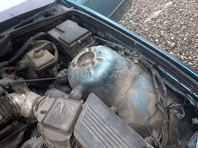 BMW 316 1994, 420,000 km - 1.6 l - Sumqayıt