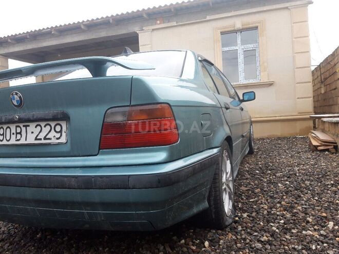 BMW 316 1994, 420,000 km - 1.6 l - Sumqayıt