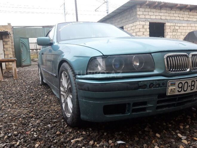 BMW 316 1994, 420,000 km - 1.6 l - Sumqayıt