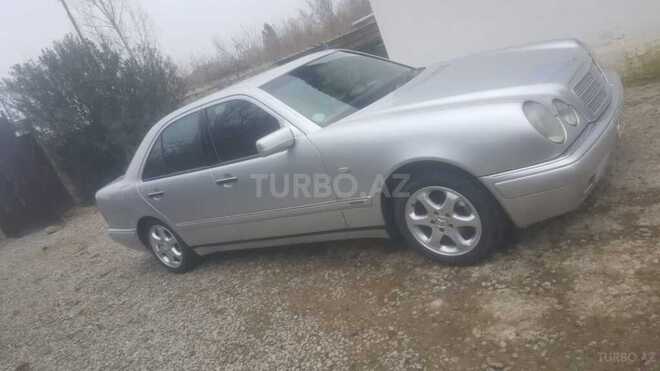 Mercedes E 220 1998, 345,000 km - 2.2 л - Kürdəmir