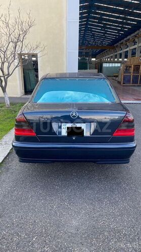 Mercedes C 200 1998, 354,895 km - 2.0 л - Balakən