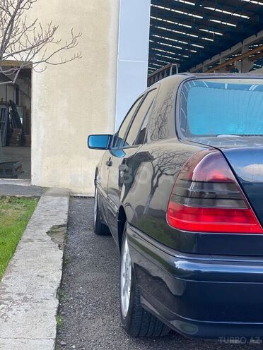 Mercedes C 200 1998, 354,895 km - 2.0 л - Balakən