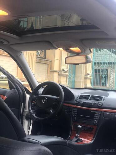 Mercedes E 220 2006, 334,000 km - 2.2 l - Bakı