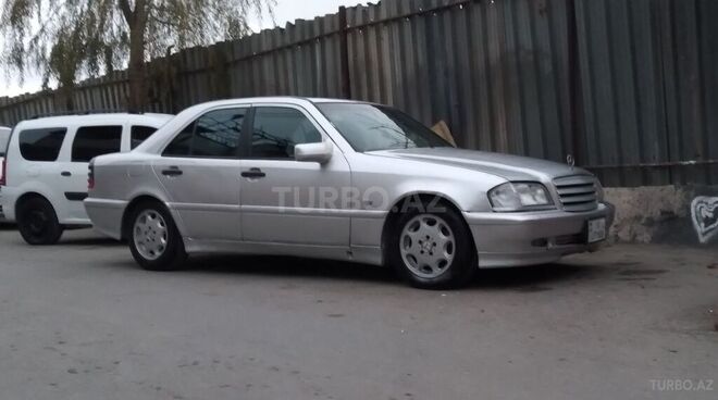 Mercedes C 200 1998, 527,733 km - 2.0 l - Bakı