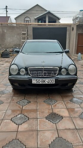 Mercedes E 240 2000, 285,000 km - 2.4 l - Bakı