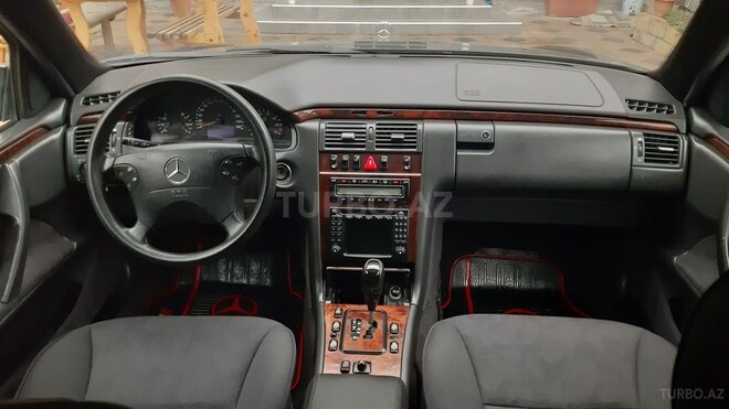 Mercedes E 240 2000, 285,000 km - 2.4 l - Bakı