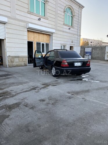 Mercedes C 230 1997, 209,900 km - 2.3 l - İmişli