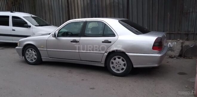 Mercedes C 200 1998, 527,733 km - 2.0 l - Bakı