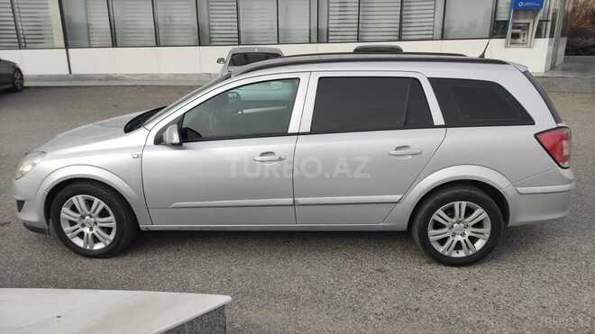 Opel Astra 2007, 350,000 km - 1.4 l - Quba