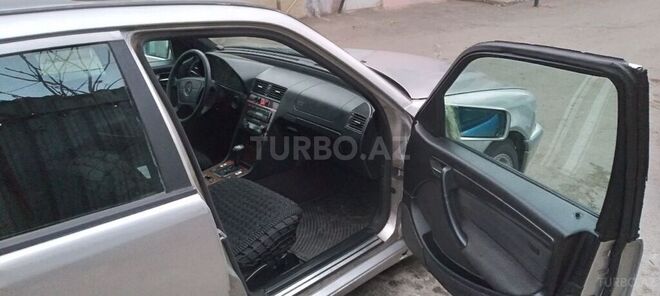Mercedes C 200 1998, 527,733 km - 2.0 l - Bakı