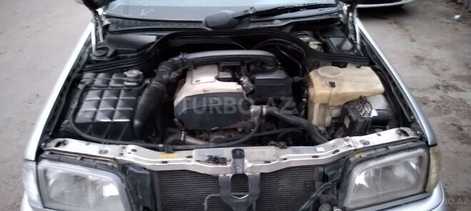 Mercedes C 200 1998, 527,733 km - 2.0 l - Bakı