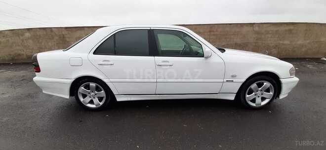 Mercedes C 220 1999, 398,000 km - 2.2 l - Sumqayıt