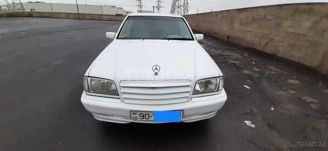 Mercedes C 220 1999, 398,000 km - 2.2 l - Sumqayıt