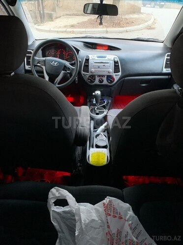 Hyundai i20 2009, 156,000 km - 1.4 l - Bakı