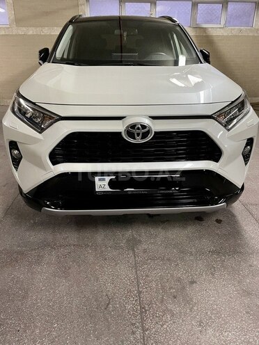 Toyota RAV4 2020, 9,500 km - 2.0 l - Bakı