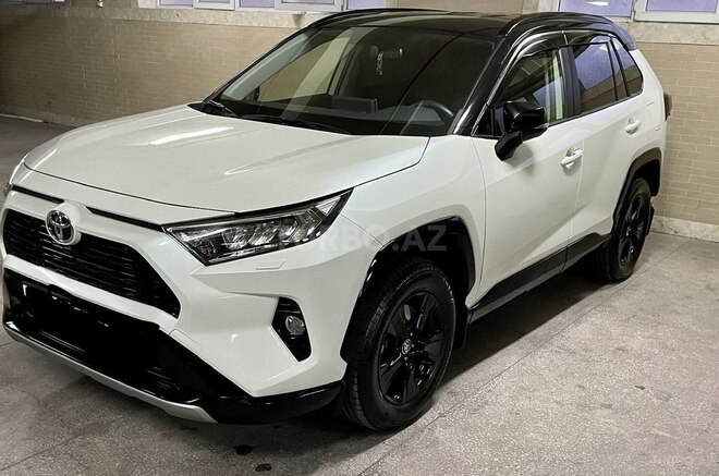 Toyota RAV4 2020, 9,500 km - 2.0 l - Bakı